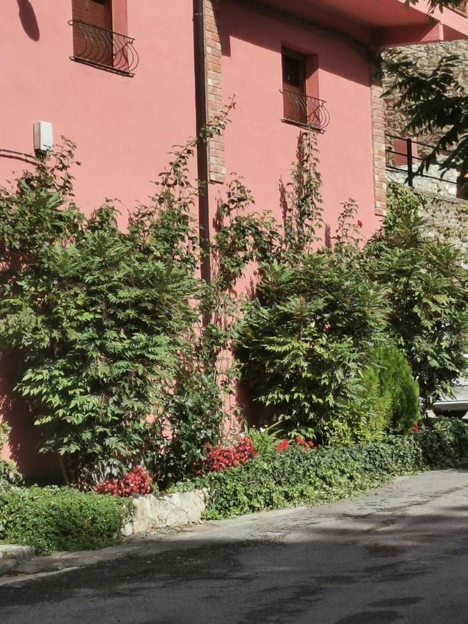 Casa Rural Y Albergue Tormon Exteriör bild